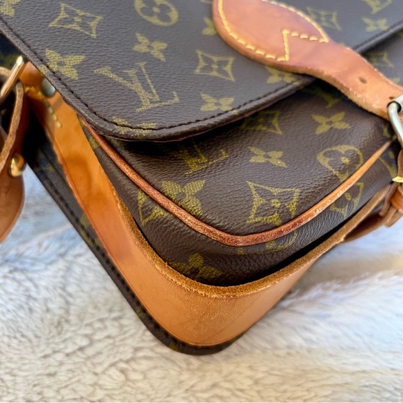 Louis Vuitton Vintage Cartouchiere MM Monogram Crossbody - Picture 12 of 17